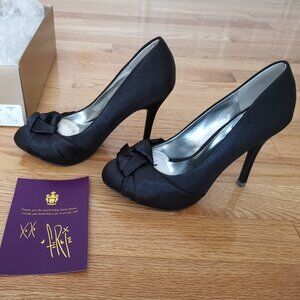 NIB Fergie Black Satin High Heels Bow Elegant Party Safra Dress Pumps Size 6